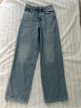 H&M Light Blue Straight Leg Jeans